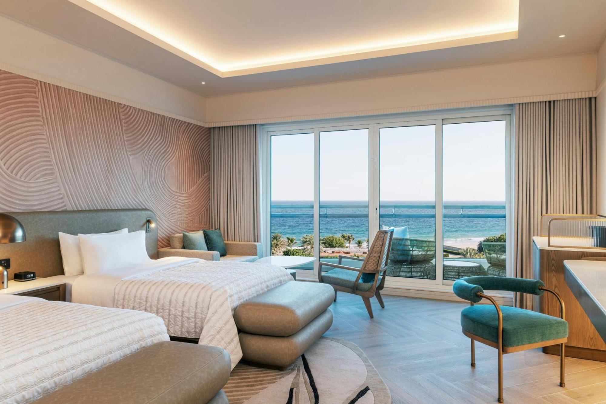 Le Meridien Al Aqah Beach Resort Extérieur photo Deluxe Ocean View