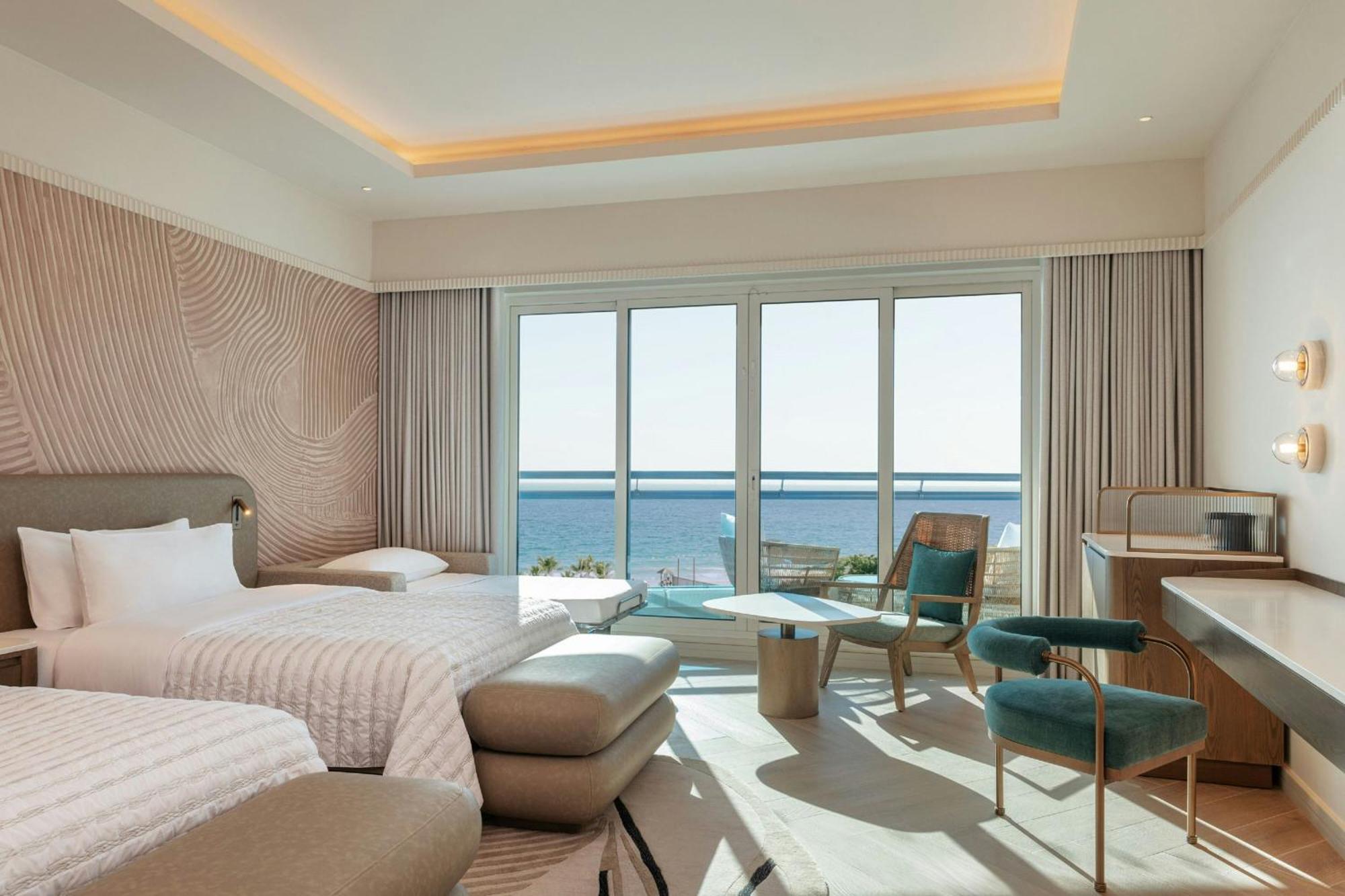 Le Meridien Al Aqah Beach Resort Extérieur photo Deluxe Room